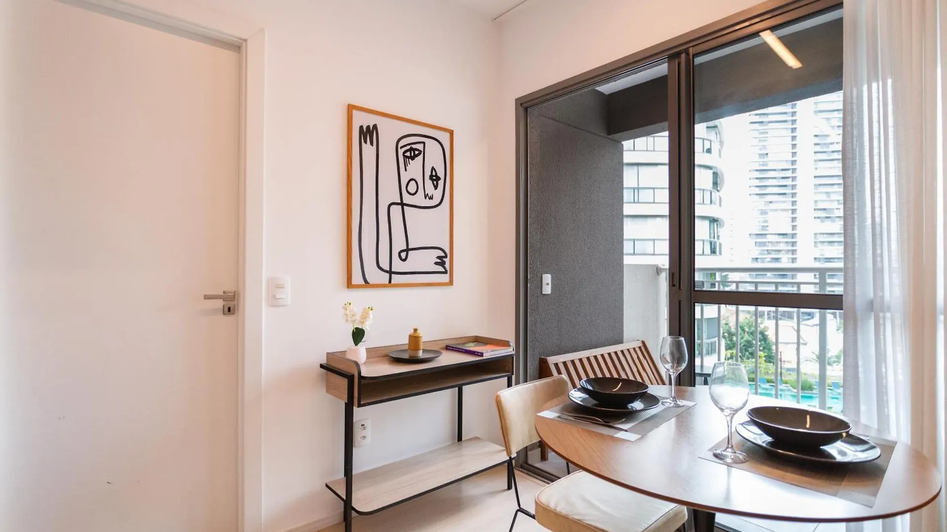 Nex One Itaim Daire Sao Paulo 0*,  Brezilya